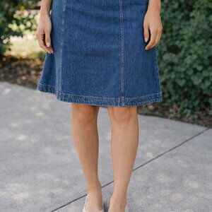Old Navy A-Line Denim Skirt – Classic Blue Casual Everyday Jean Skirt